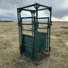 Hi-Hog Palpation Cage