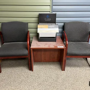 Side Table and (2) Chairs
 UNRESERVED