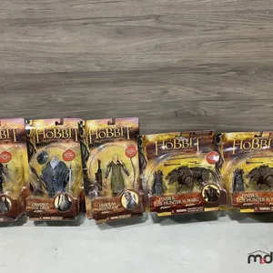Hobbit & Misc. Action Figures 
 UNRESERVED