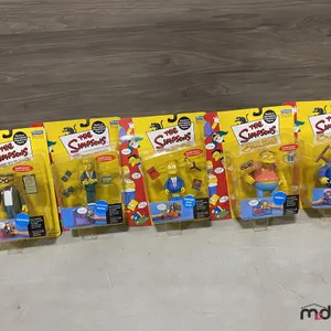 Misc. The Simpsons Collectible Toys 
 UNRESERVED