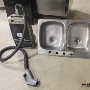Sink and Vacuum
 UNRESERVED