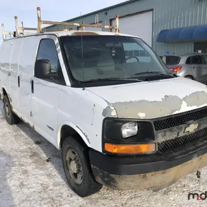 2005 Chevrolet Express Cargo Van
 UNRESERVED