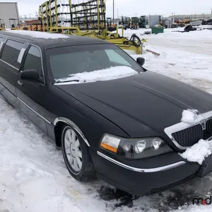 2003 Lincoln Executive Town Car Limousine (NON-RUNNER)
 UNRESERVED