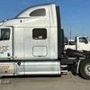 2016 Pererbilt 587 semi truck