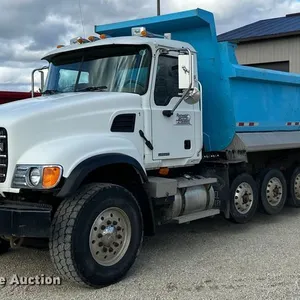 2006 Mack  CV713 Granite  dump truck