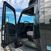 2019 International LT625 semi truck
