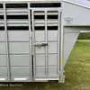 2012 Delta  livestock trailer