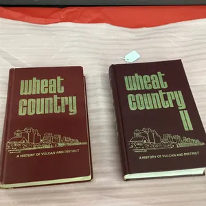 (2) "WHEAT COUNTRY" - VULCAN & DISTRICT HISTORY BOOKS - VOLLUMNS 1 & 2