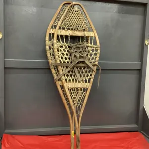 VINTAGE SNOW SHOES