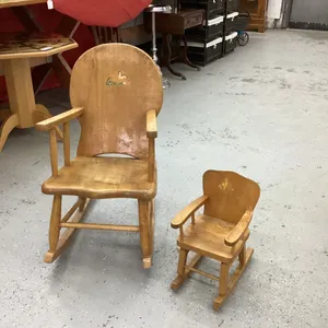 VINTAGE KIDS ROCKING CHAIR & SMALL DOLL ROCKING CHAIR