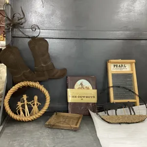 BOX W/ SMALL REPLICA WASHBOARD, BOOKS, METAL BOOT DECOR, BARB WIRE WESTERN DECOR,  TIME LIFE COWBOY  BOOK