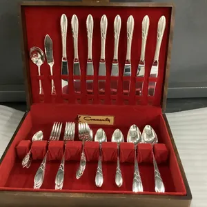 COMMUNITY SILVERWARE IN CHEST - SILVERPLATE
