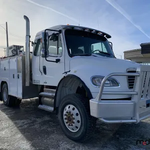 2010 Freightliner M2106 AWD Service Truck 
 UNRESERVED