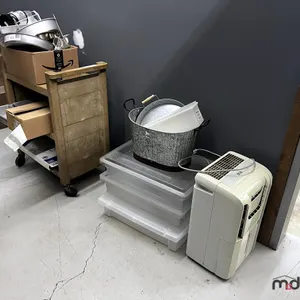 Rubber Maid Cart, Dehumidifier, Containers & Misc. Cake Pans
 UNRESERVED