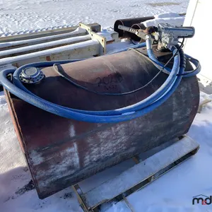 Slip Tank w/ Electric Pump
 UNRESERVED