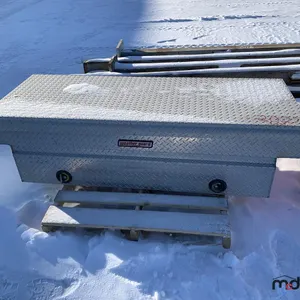 Weather Guard Truck Toolbox w/ Contents
 UNRESERVED