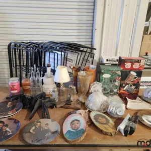 Misc. Glassware & Plates
 UNRESERVED
