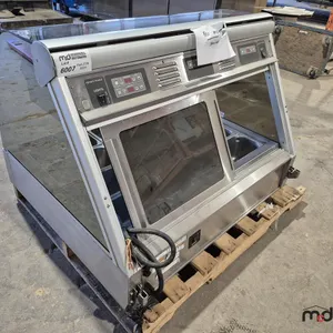 Henny Penny Heated Food Merchandiser (43" x 37" x 32")
 UNRESERVED