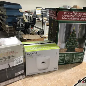Cuckoo Rice Cooker, Sunbeam Electric Blanket & Ceramic Christmas Tree
 UNRESERVED