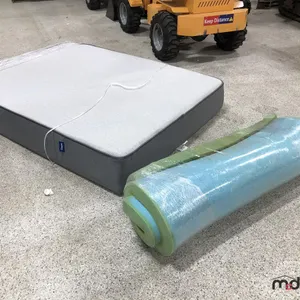 Casper Queen Mattress & Mattress Topper
 UNRESERVED