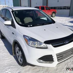 2015 Ford Escape SE SUV 
 UNRESERVED