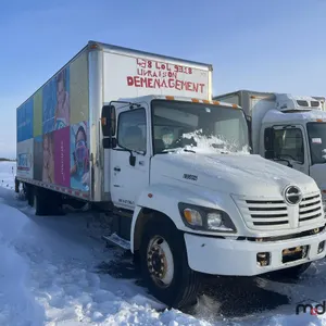 2005 Hino S/A Box Truck