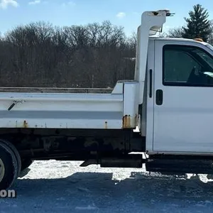 2006 GMC C4500 dump truck