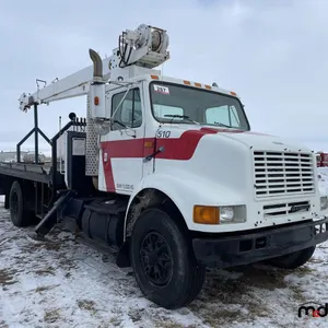 1997 International 8100 S/A Boom Truck
 UNRESERVED