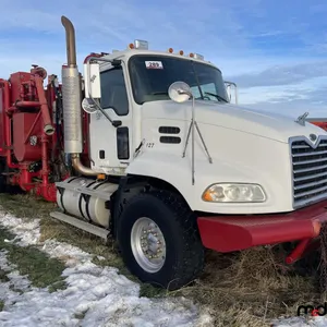 2005 Mack Vision CX T/A High Pressure Pump/Support Truck
 UNRESERVED