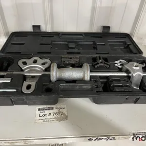 Slide Hammer Puller Kit 
 UNRESERVED