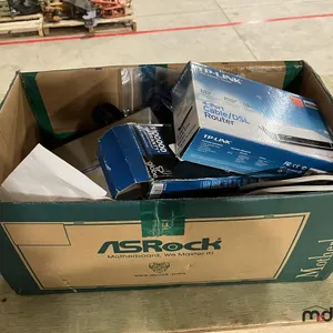 Box of Interent Extender & Misc. Electronics 
 UNRESERVED