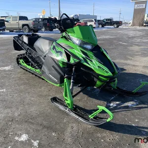 2015 Arctic CAT M8000 153'' Snowmobile
 UNRESERVED