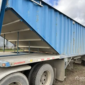 2007 Doepker Tri/A Super B-Train Lead Grain Trailer