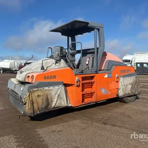 2011 Hamm GRW280 8 Wheel Pneumatic Roller