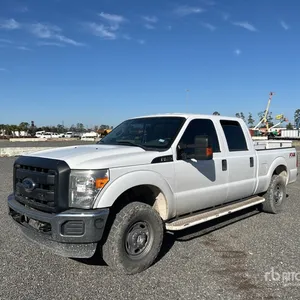 2016 Ford F-250 4x4 Crew Cab Pickup