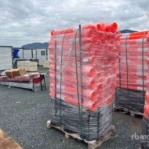 Quantity of (100) 2025 HUNTER PRO RB-100 Delineators (Unused)