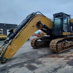 2019 Cat 374FL Tracked Excavator