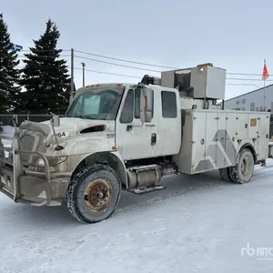 2013 International 4300 4x2 Extended Cab Service Truck