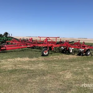 Will-Rich 4400 47 ft Chisel Plow