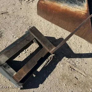 36" L pallet fork