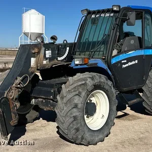 New Holland LM415A Power Shuttle 95 telehandler