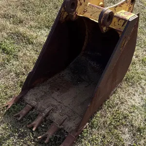Backhoe bucket