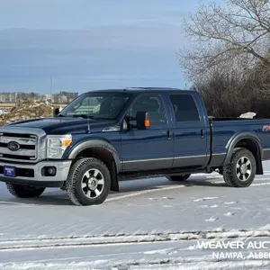 2016 FORD F250 LARIAT CREW CAB PICKUP