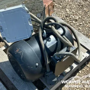 7.5 HP ELECTRIC MOTOR