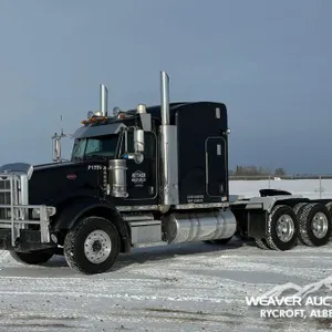 2016 PETERBILT 367 TRI DRIVE SLEEPER TRUCK TRACTOR