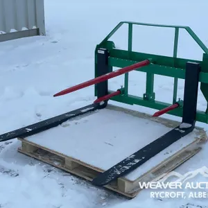 TRACTOR BALE FORK/SPEAR  ATTACHMENT
