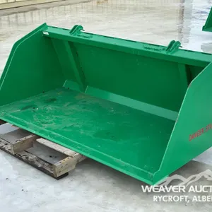 72 IN. TRACTOR SNOW/MULCH BUCKET