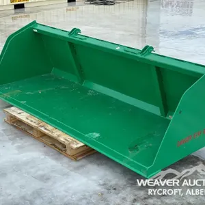 96 IN. TRACTOR SNOW/MULCH BUCKET