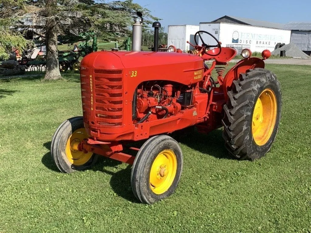 Massey Harris Downsizing Sale for Phil & Cliff Archer
