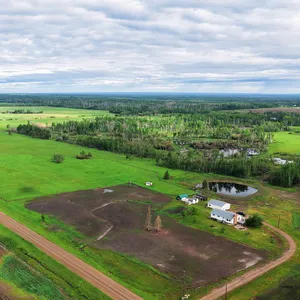 Sep 15 (10 am) - Sep 17 (10 am) Unreserved Real Estate Auction 20Â± Acres with Home and Outbuildings, near Manning, AB 26IJ